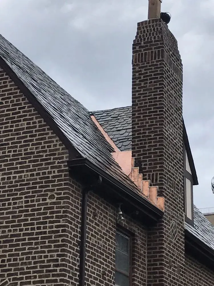 10 Signs You’re Ready for a Roof Replacement — And How Professional Installation Saves You Money